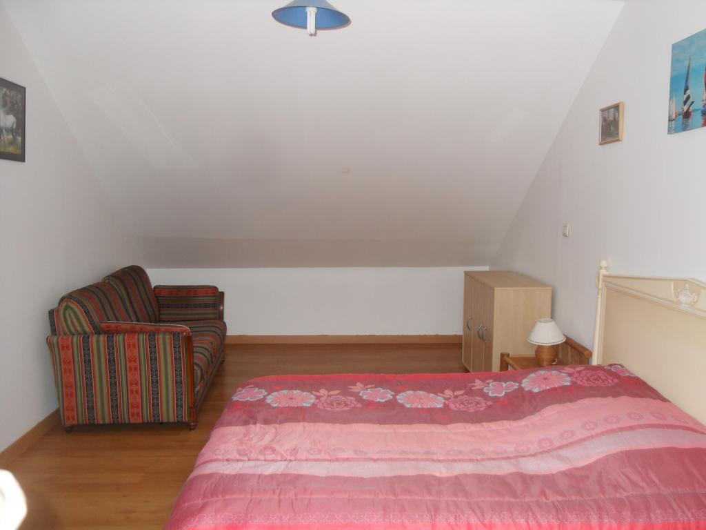 Maison En Pierre Apartment Port-en-Bessin-Huppain Room photo